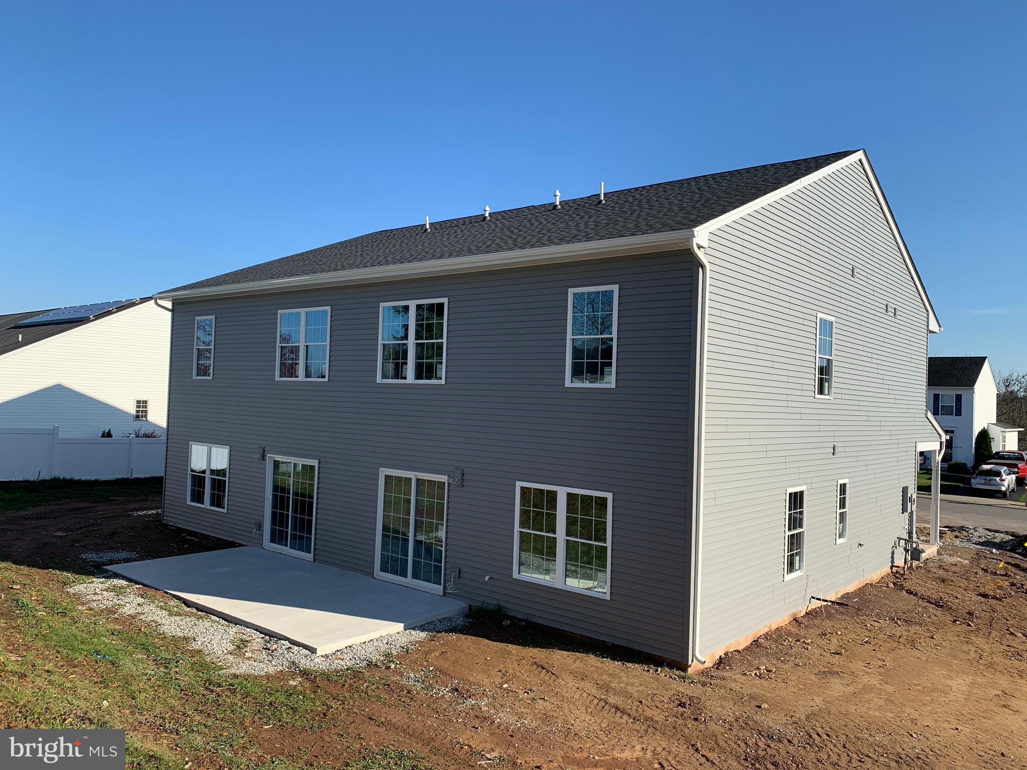 CREEKSIDE VILLAGE - Residential