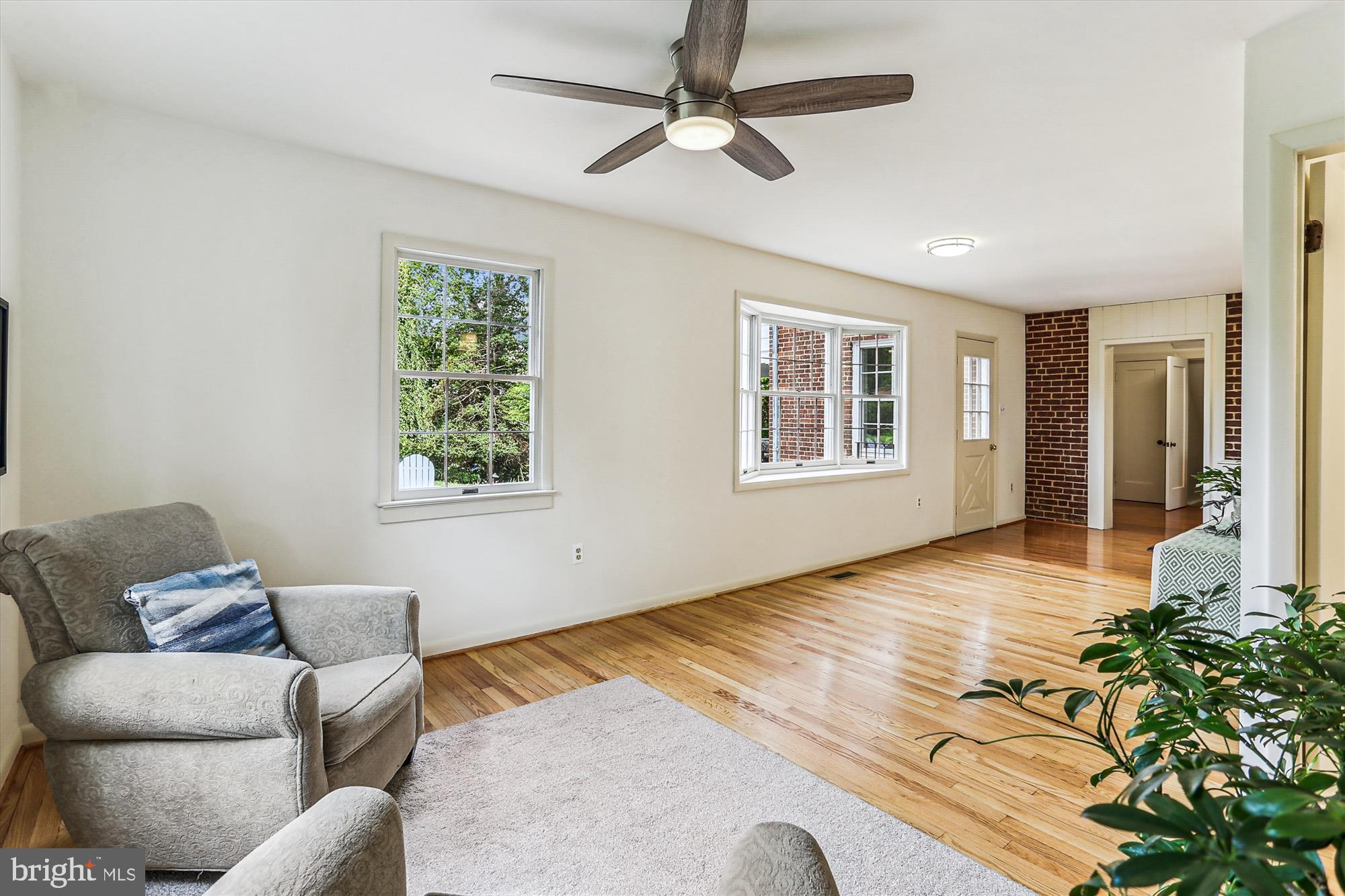 HILLANDALE - Residential