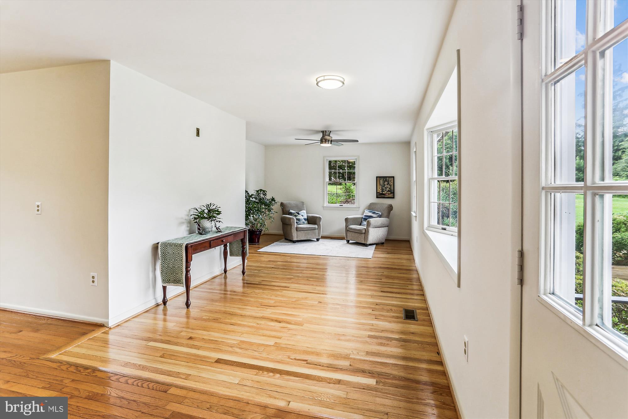 HILLANDALE - Residential