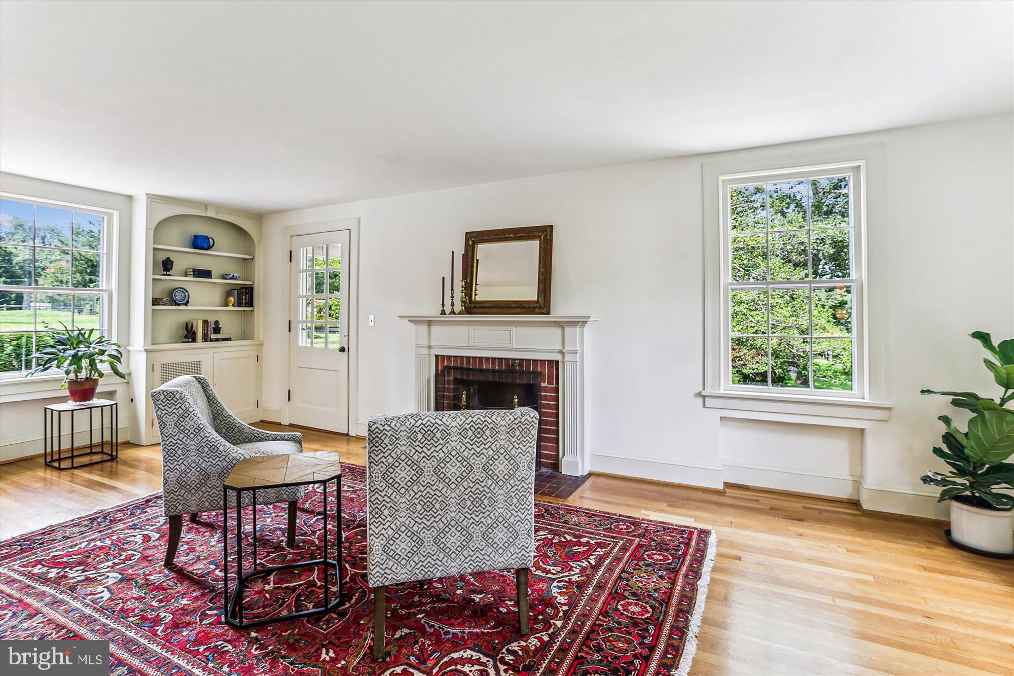 HILLANDALE - Residential