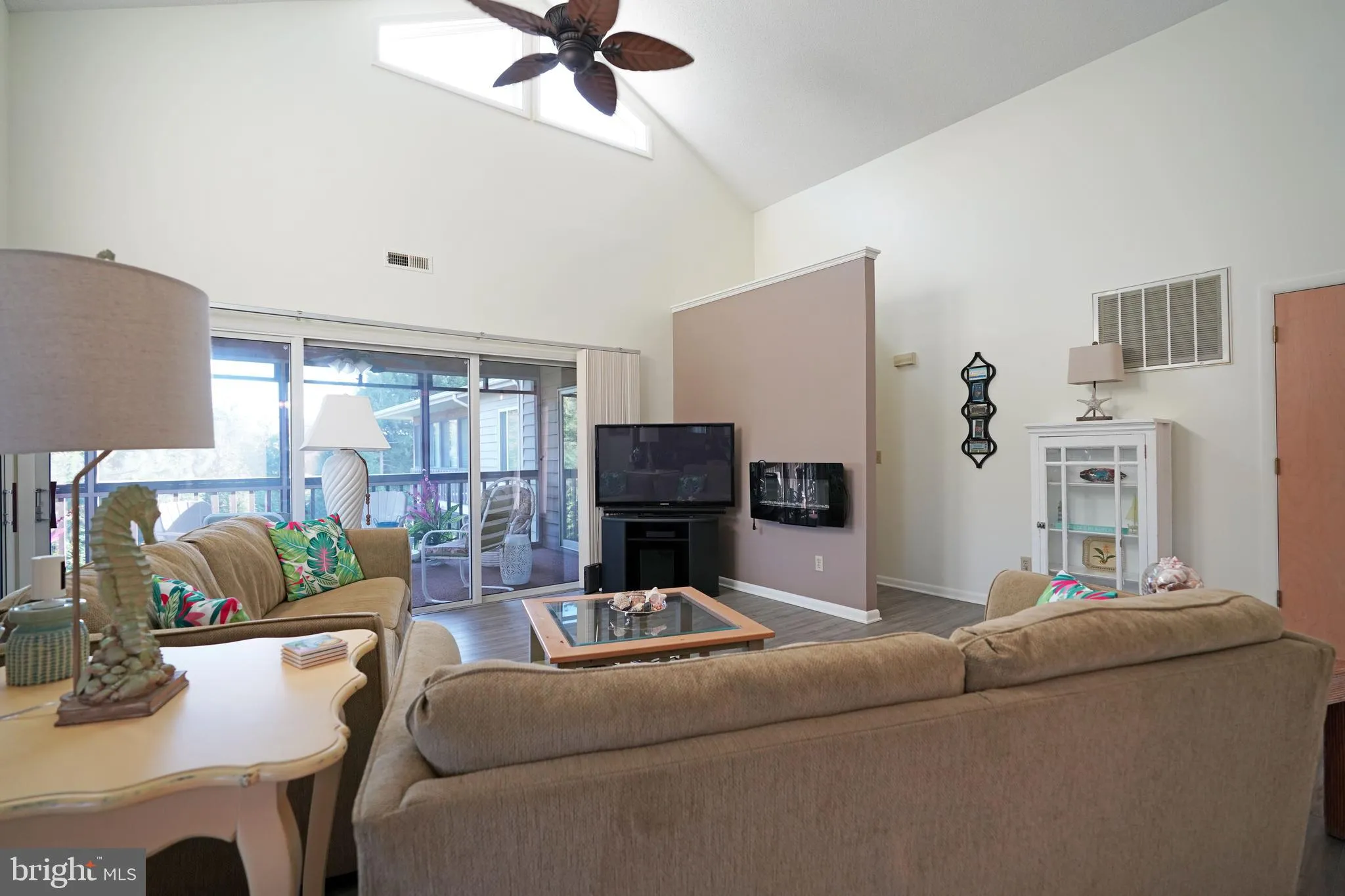 Lewes, Delaware 19958, United States, 3 Bedrooms Bedrooms, ,3 BathroomsBathrooms,Residential,Pending,40198