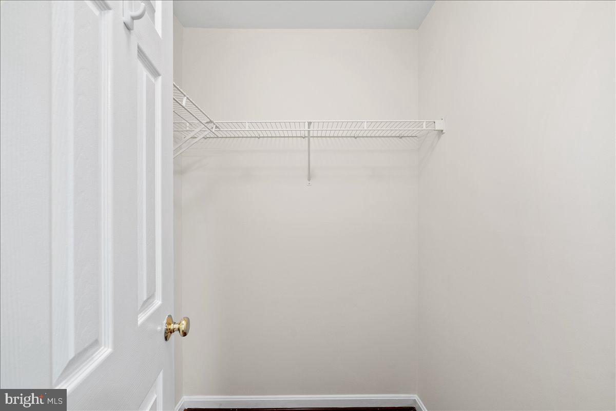 WINDY HILL - Residential