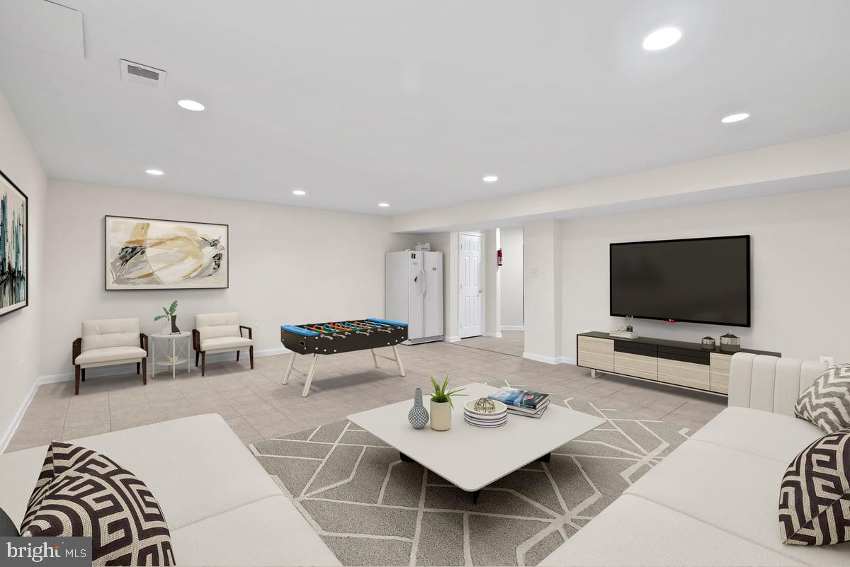 WINDY HILL - Residential