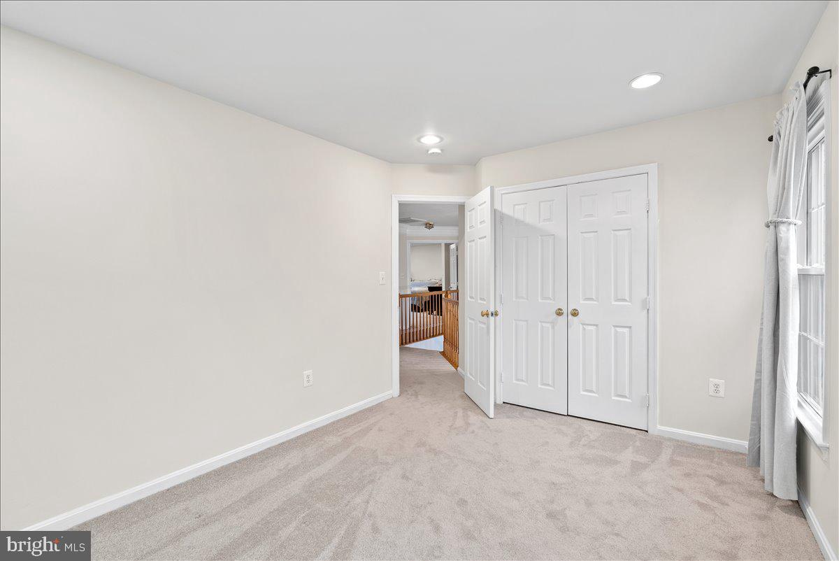 WINDY HILL - Residential