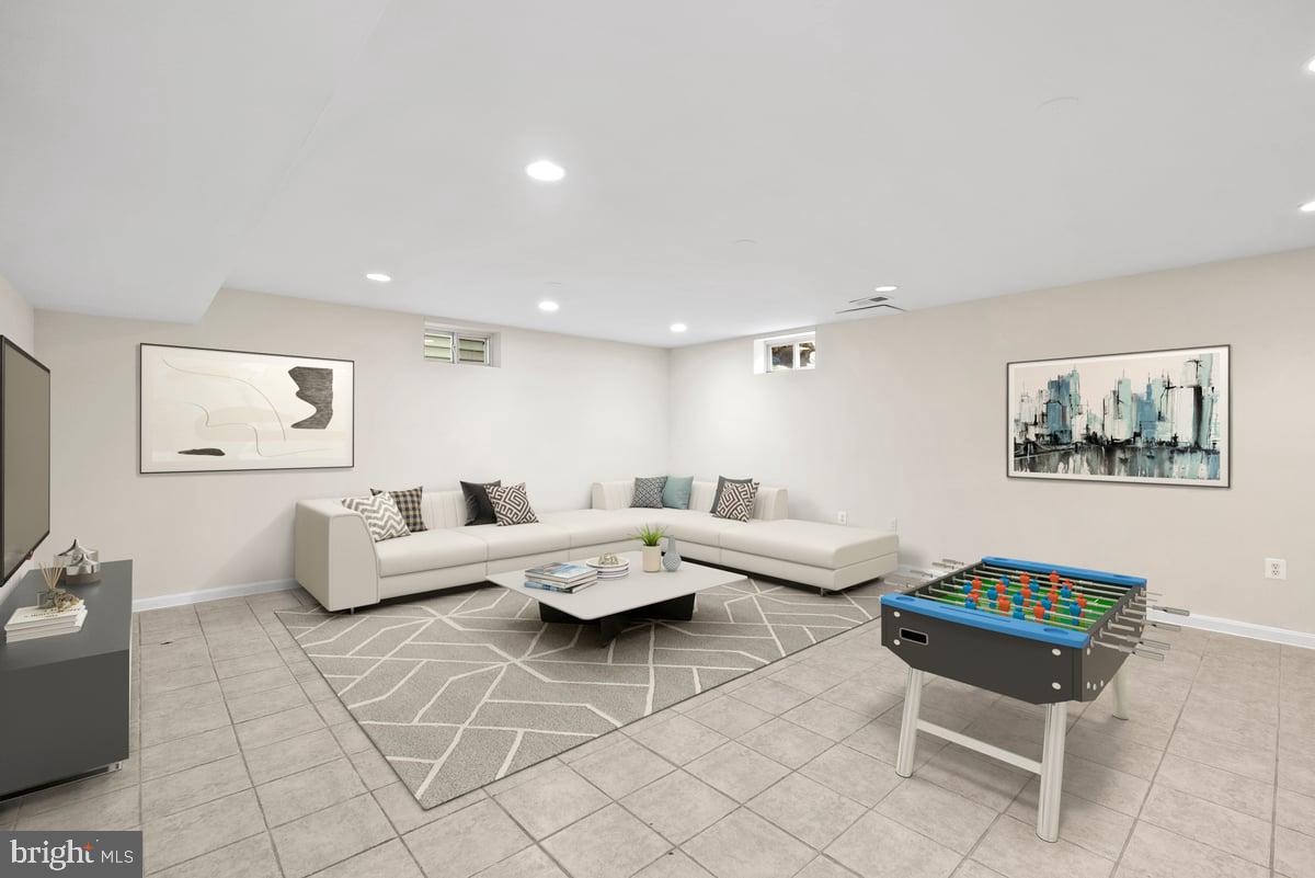 WINDY HILL - Residential