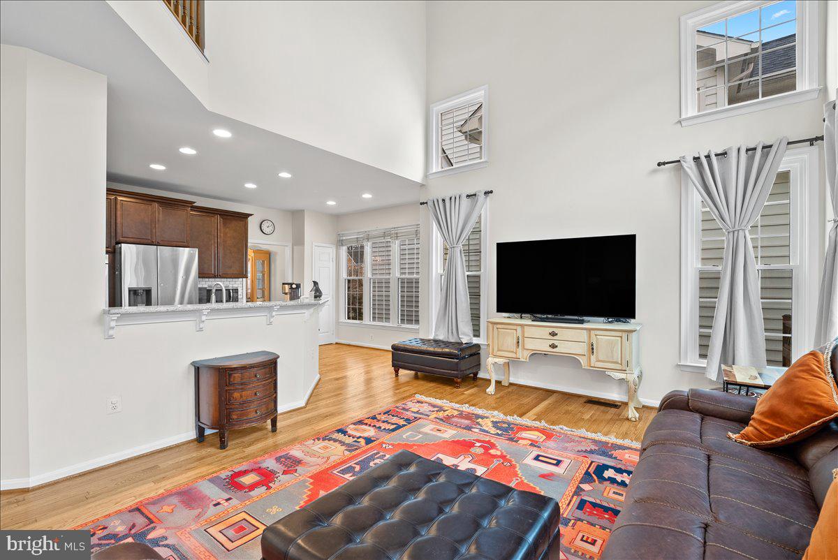 WINDY HILL - Residential