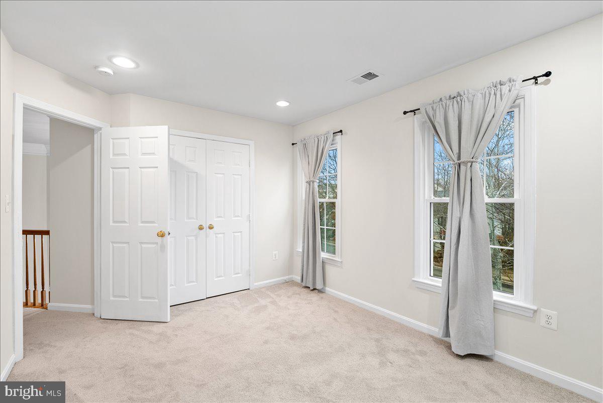 WINDY HILL - Residential