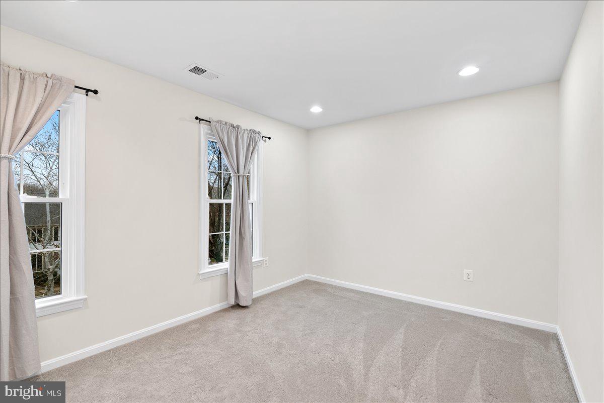 WINDY HILL - Residential