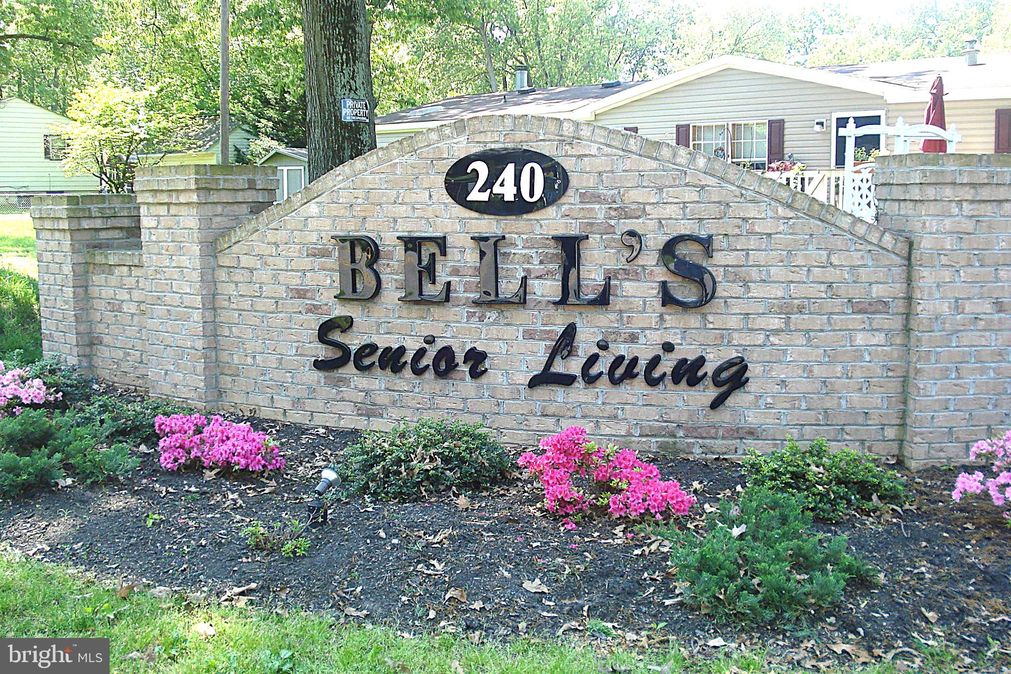 1631 SHANNON O CIRCLE
