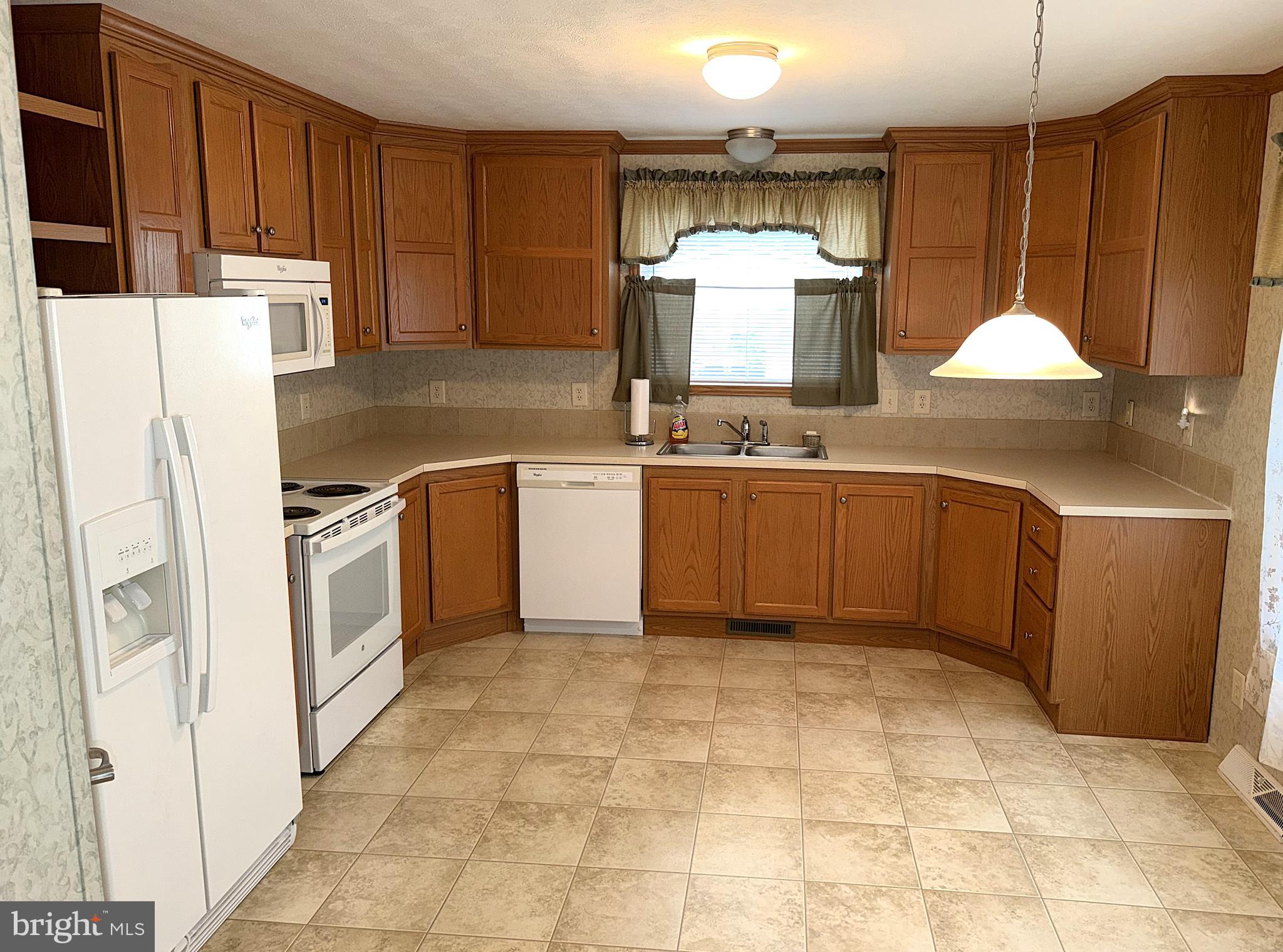 1631 SHANNON O CIRCLE