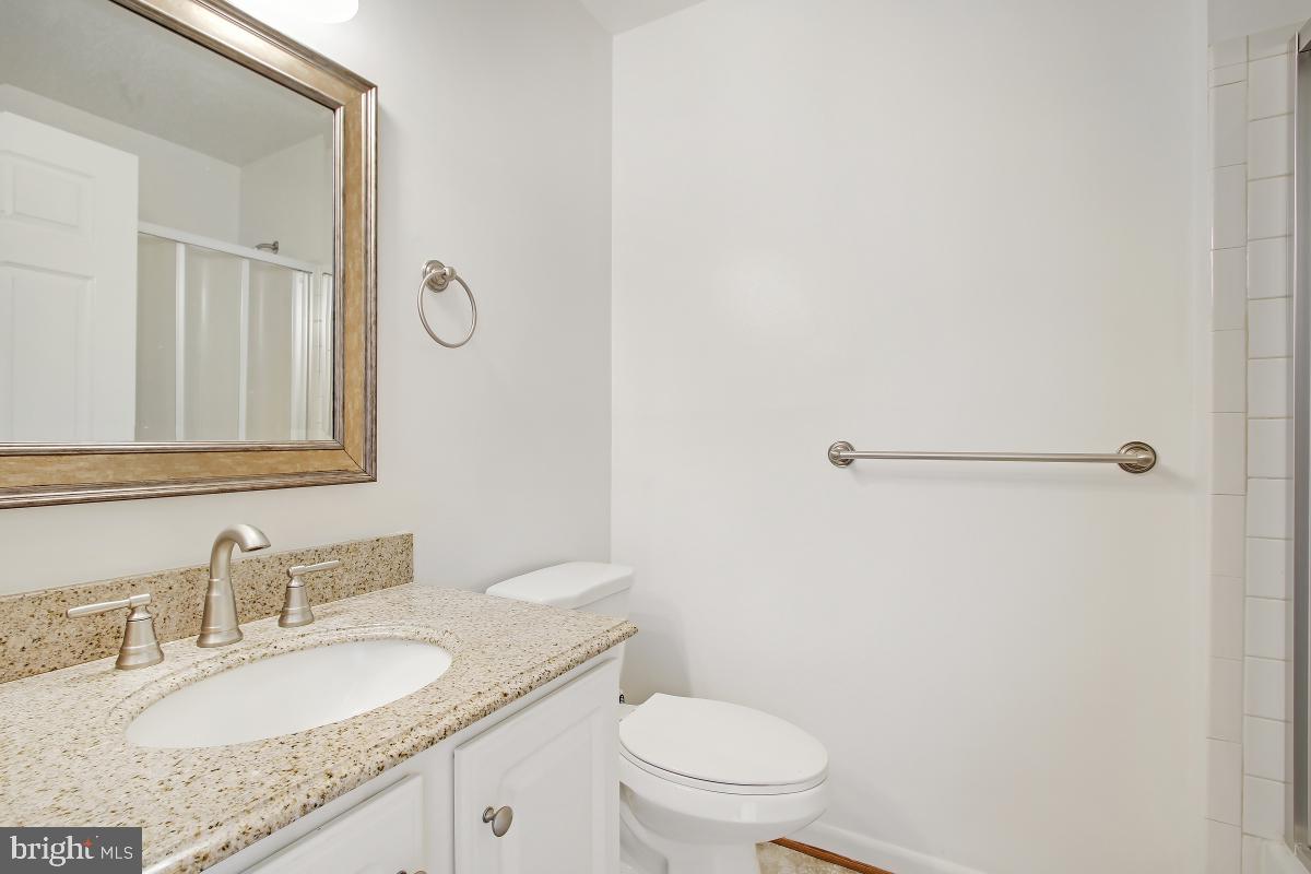 LEISURE WORLD - Residential Lease