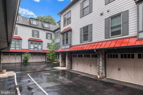234 MONTGOMERY AVENUE 2 HAVERFORD PA 19041