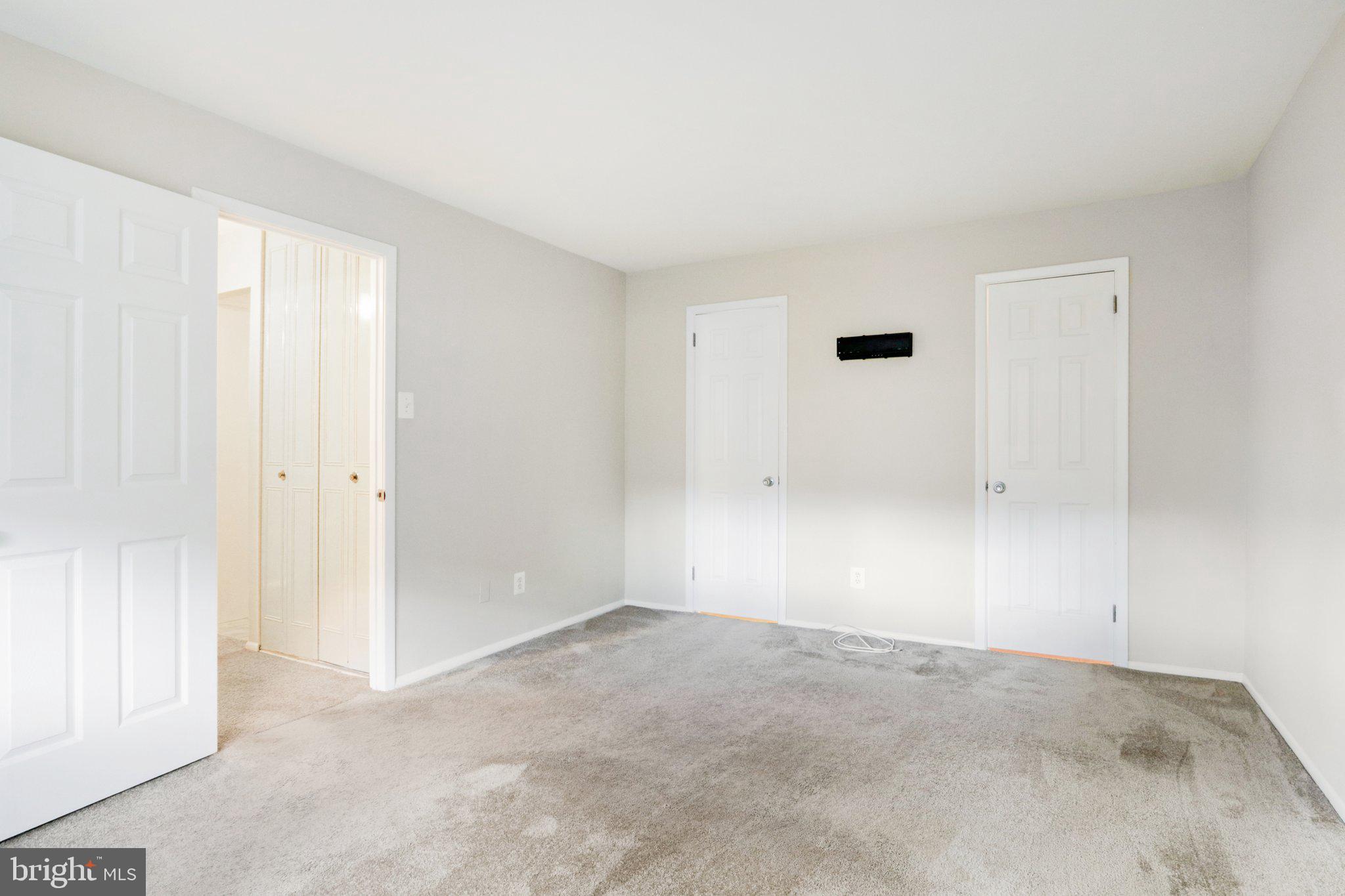 OLD FORGE CROSSING - Residential