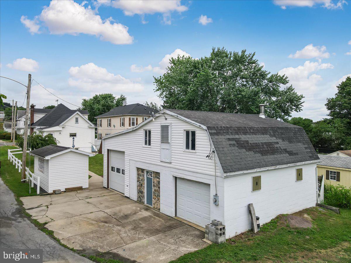 NONE AVAILALBE - Residential