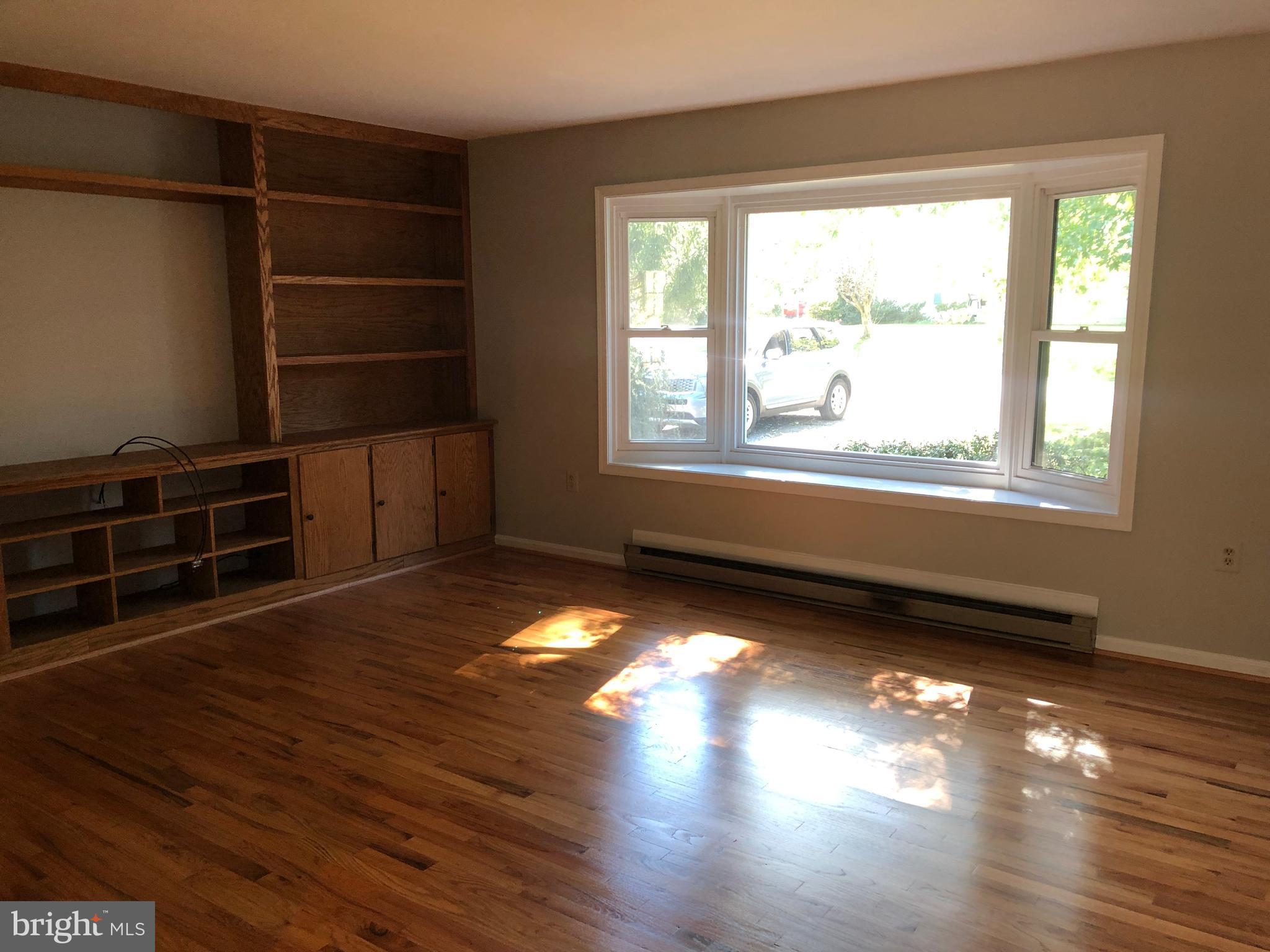 TUSCAWILLA HILLS - Residential Lease