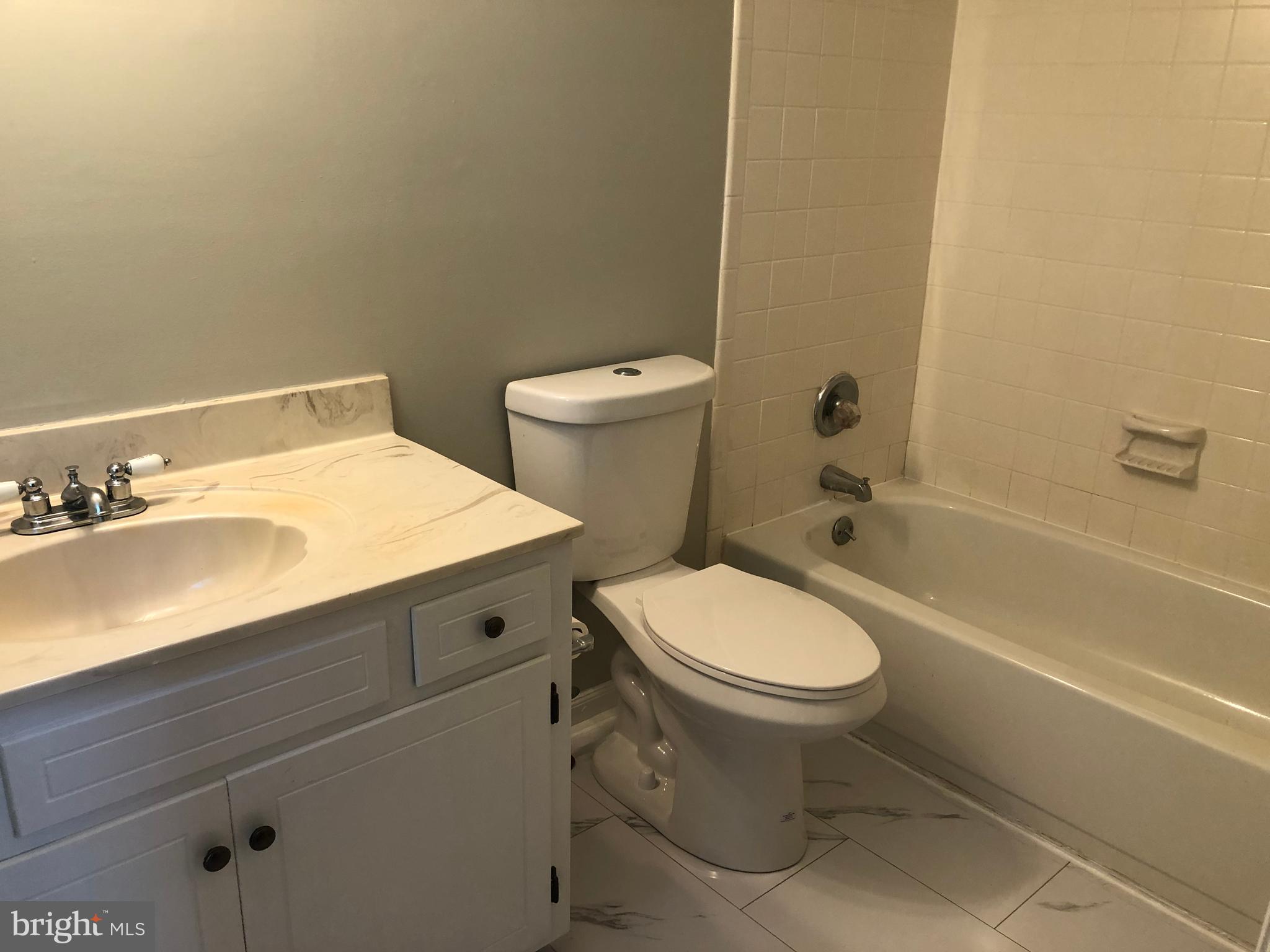 TUSCAWILLA HILLS - Residential Lease