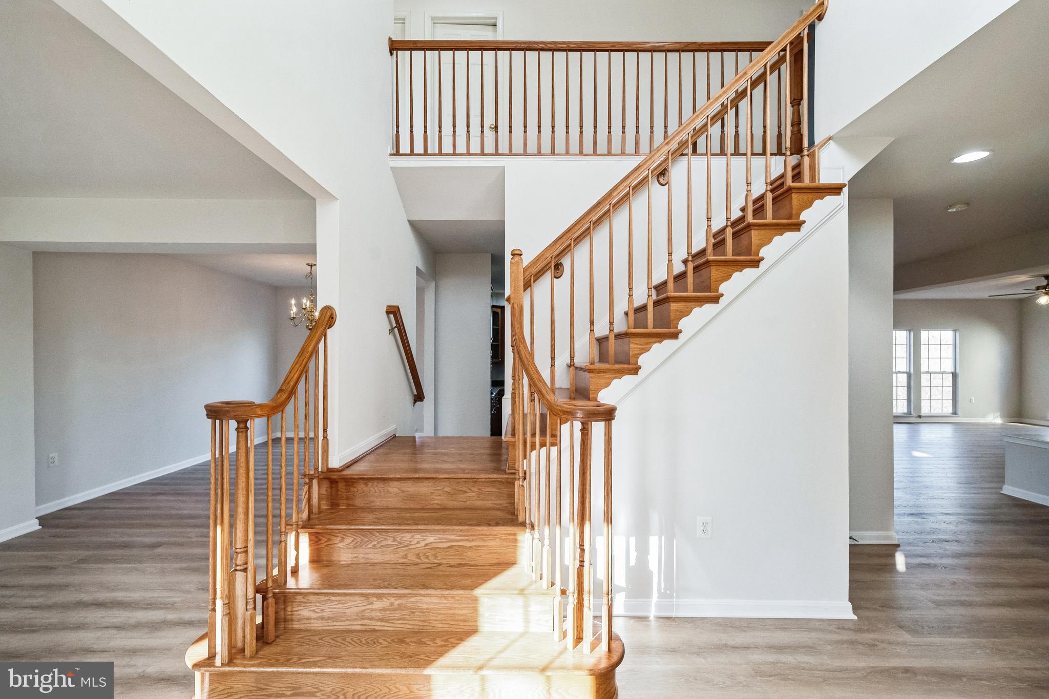 RED BUD RUN - Residential Lease