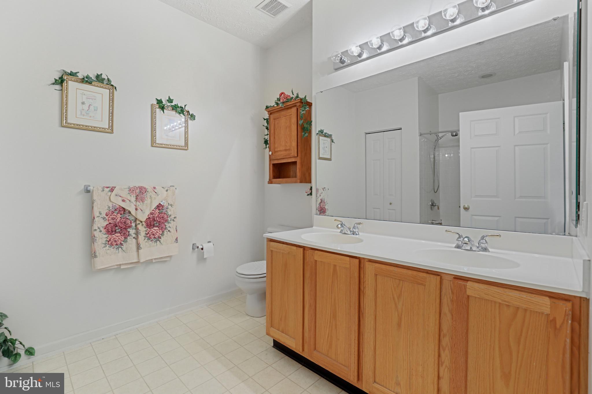 DEVONSHIRE AT WHITEMARSH - Residential