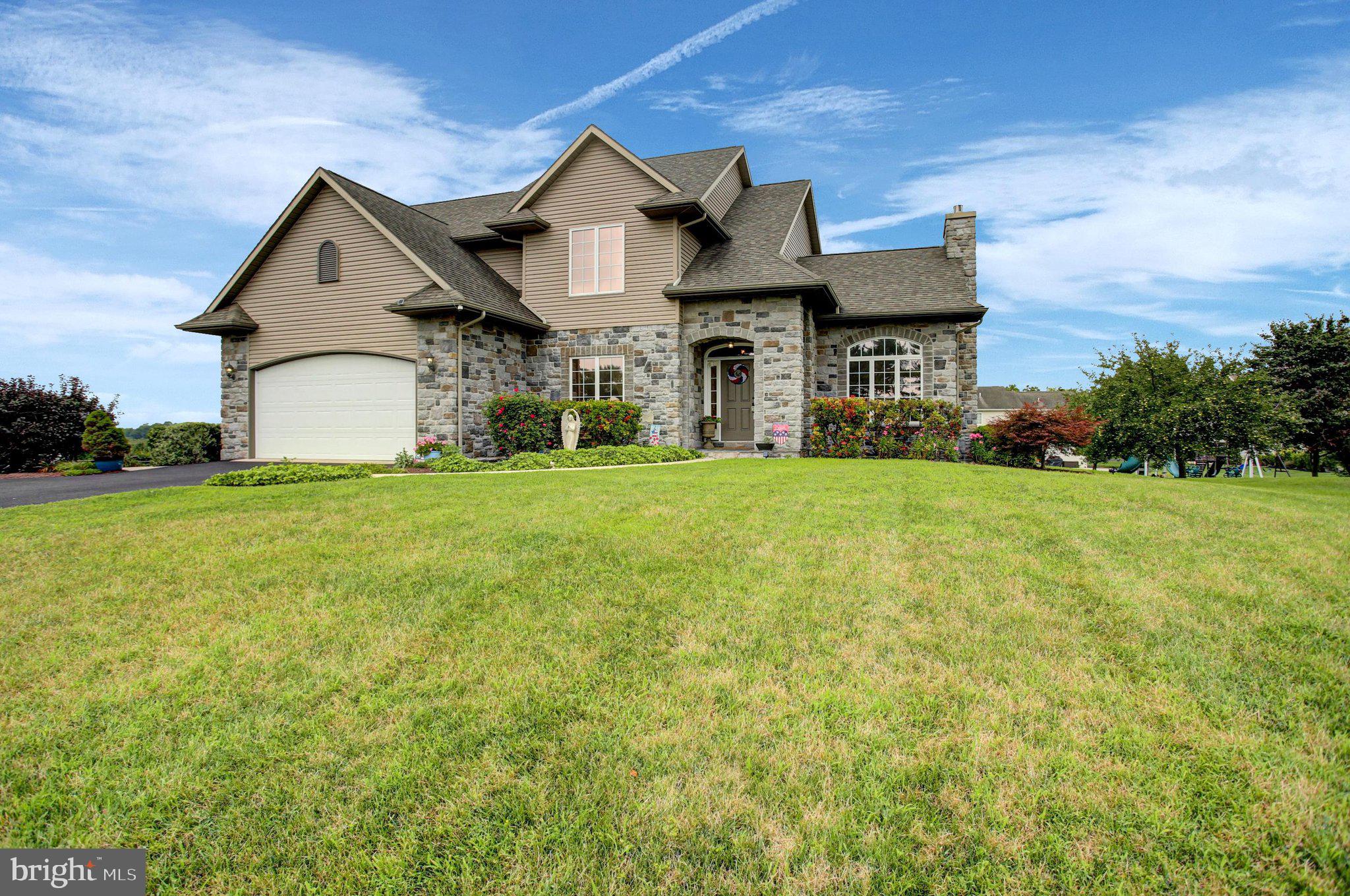 8449 HARPER DRIVE