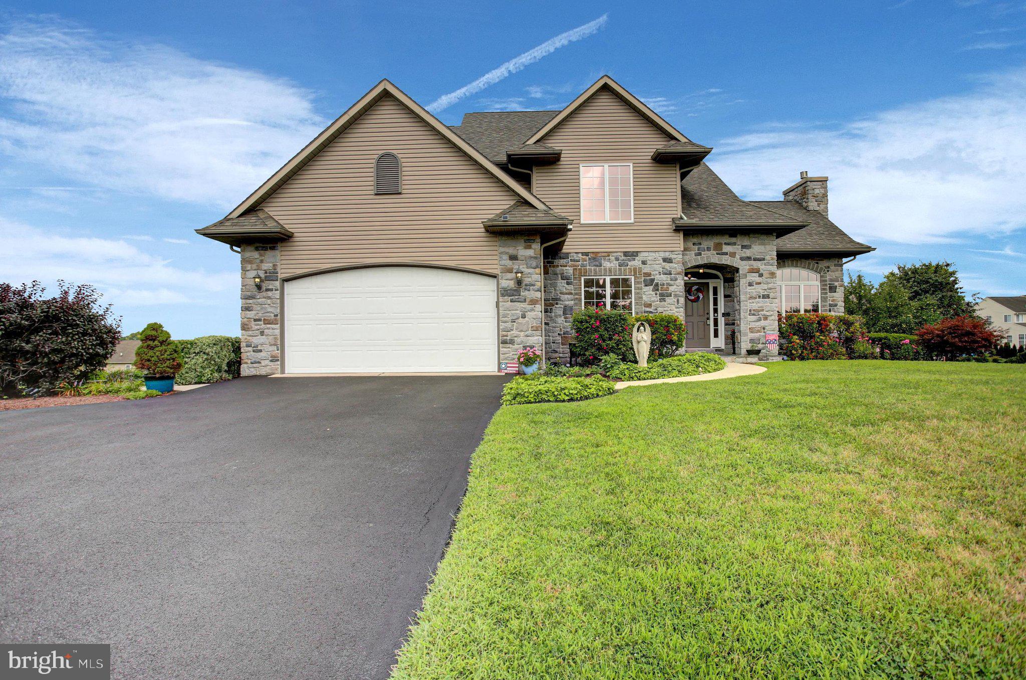 8449 HARPER DRIVE