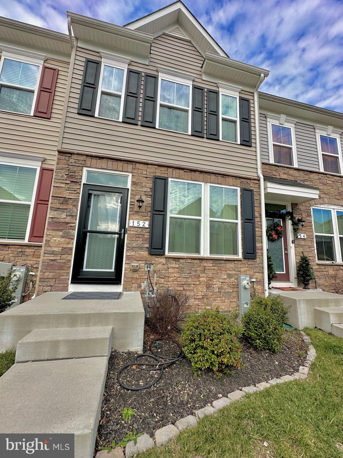 CEDAR HILL - Residential