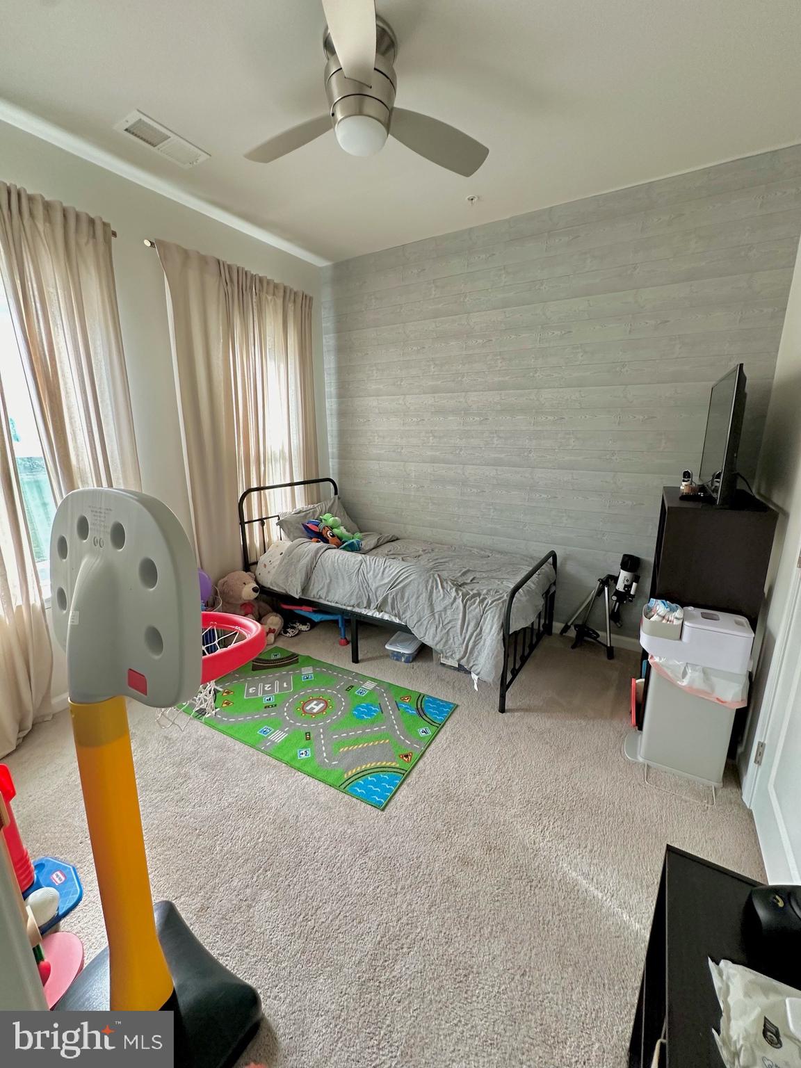 CEDAR HILL - Residential