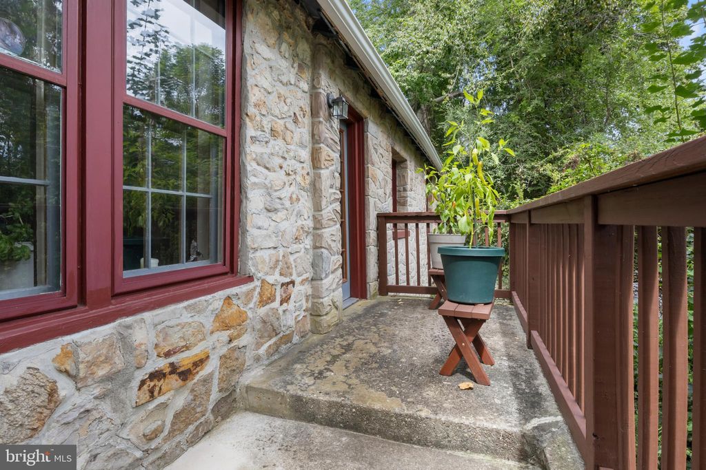 Photo of 281 Camp Ground Road, DILLSBURG, PA 17019 (MLS # PAYK2092228)