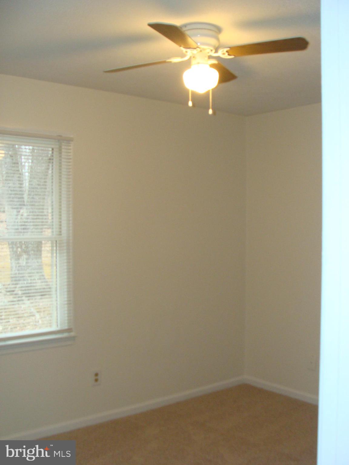 METES & BOUNDS - Residential Lease