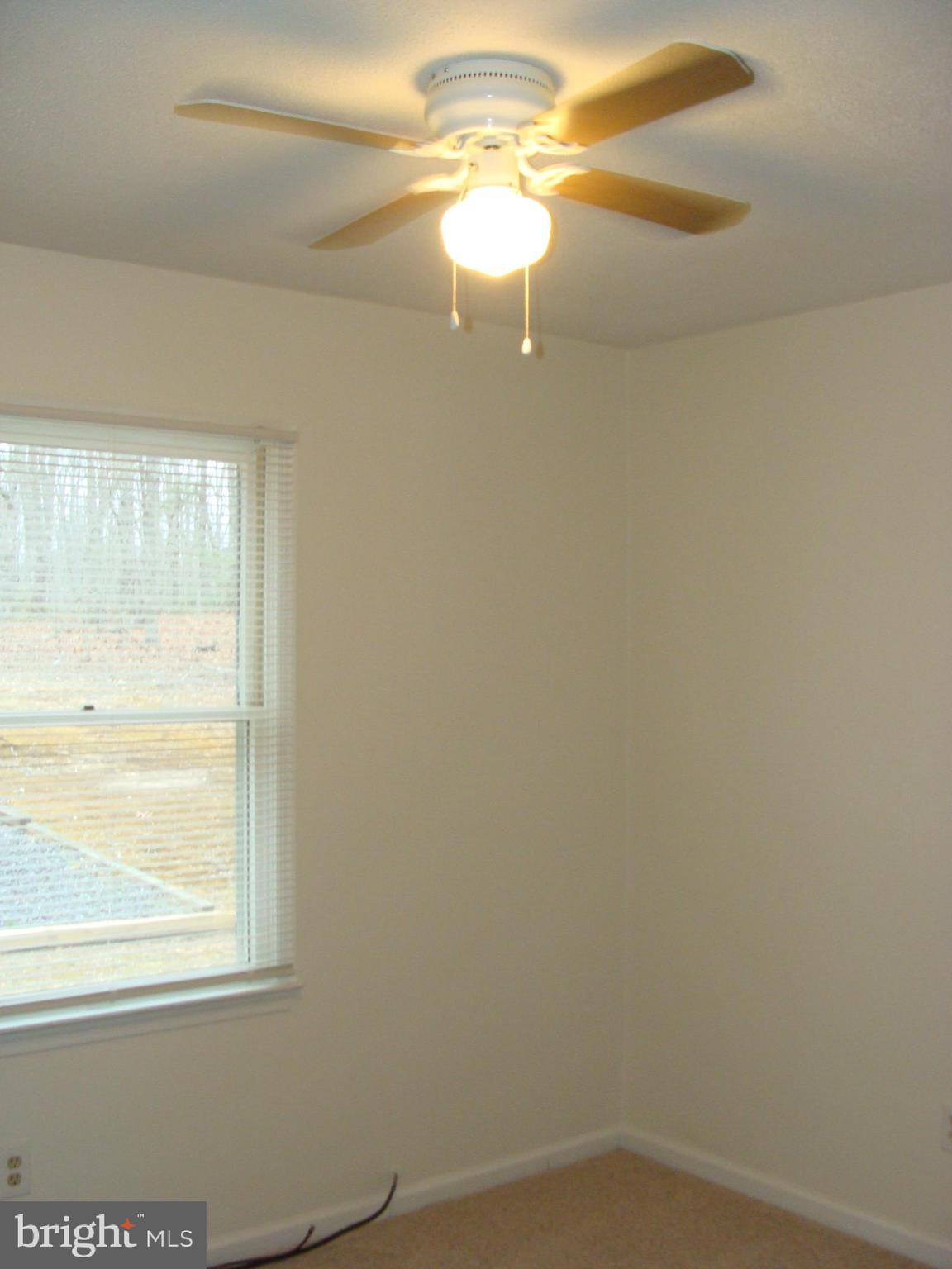 METES & BOUNDS - Residential Lease