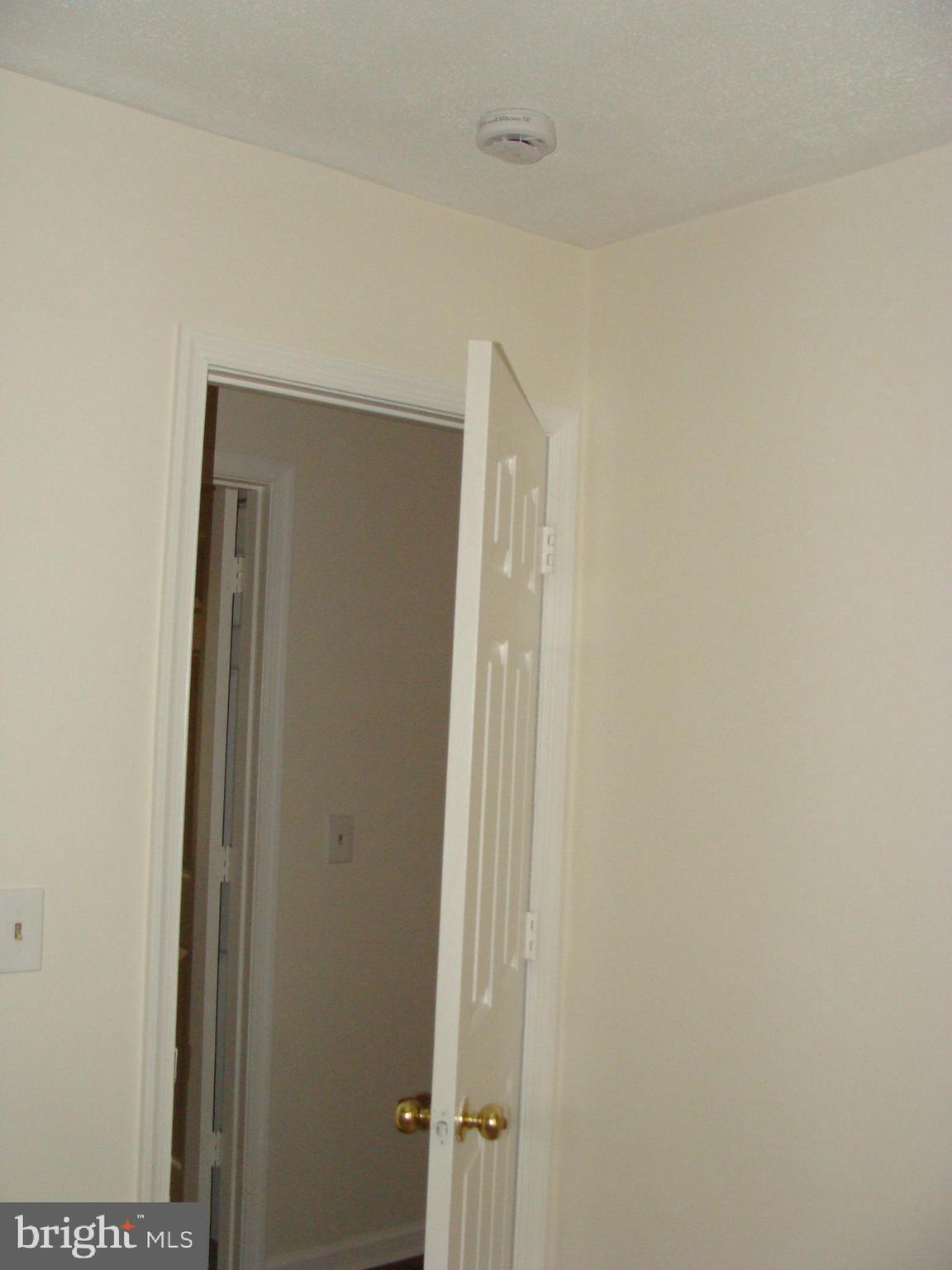 METES & BOUNDS - Residential Lease