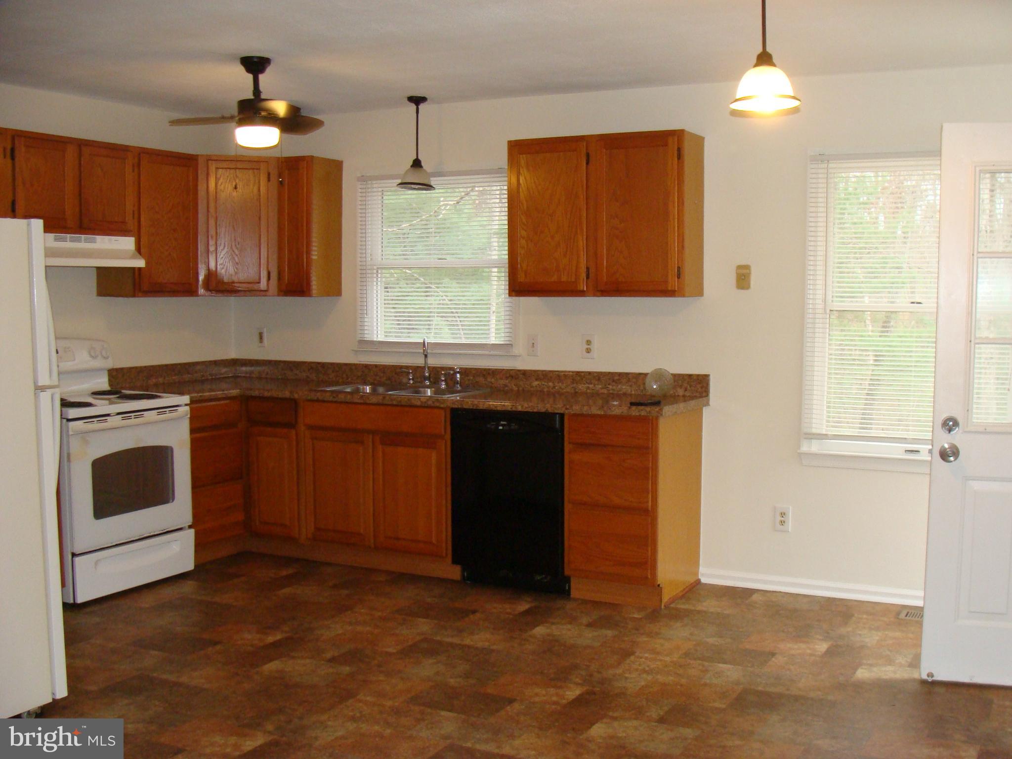 METES & BOUNDS - Residential Lease