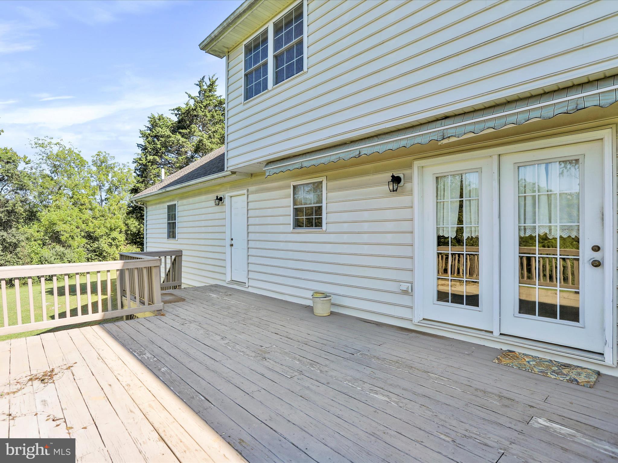 WHISPER KNOLL - Residential