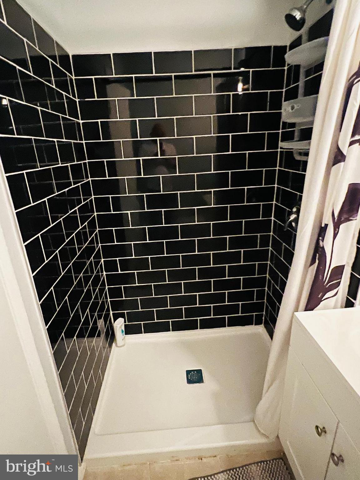 CARROLLAN GARDENS - Residential