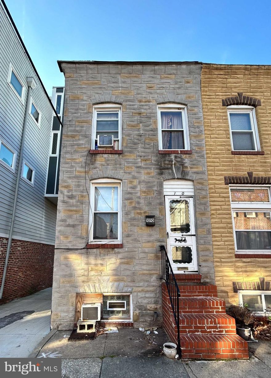 List price to be opening bid at online only auction.  Bidding Begins Friday, January 26, 2024 and ends on Wednesday, January 31, 2023 at 1:00 PM.  Located in the heart of Canton, just 1 block from Canton Square, this townhome needs full renovation and has a ton of potential.  Main level features a living room, dining room and bonus room. Upper level features 2 bedrooms and 1 full bathroom. We were unable to access the lower level but the kitchen is believed to be located on this level.