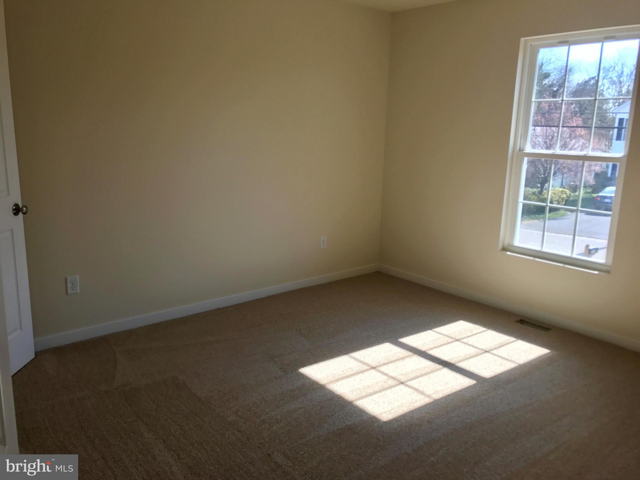 SYLVANIA HEIGHTS - Residential Lease