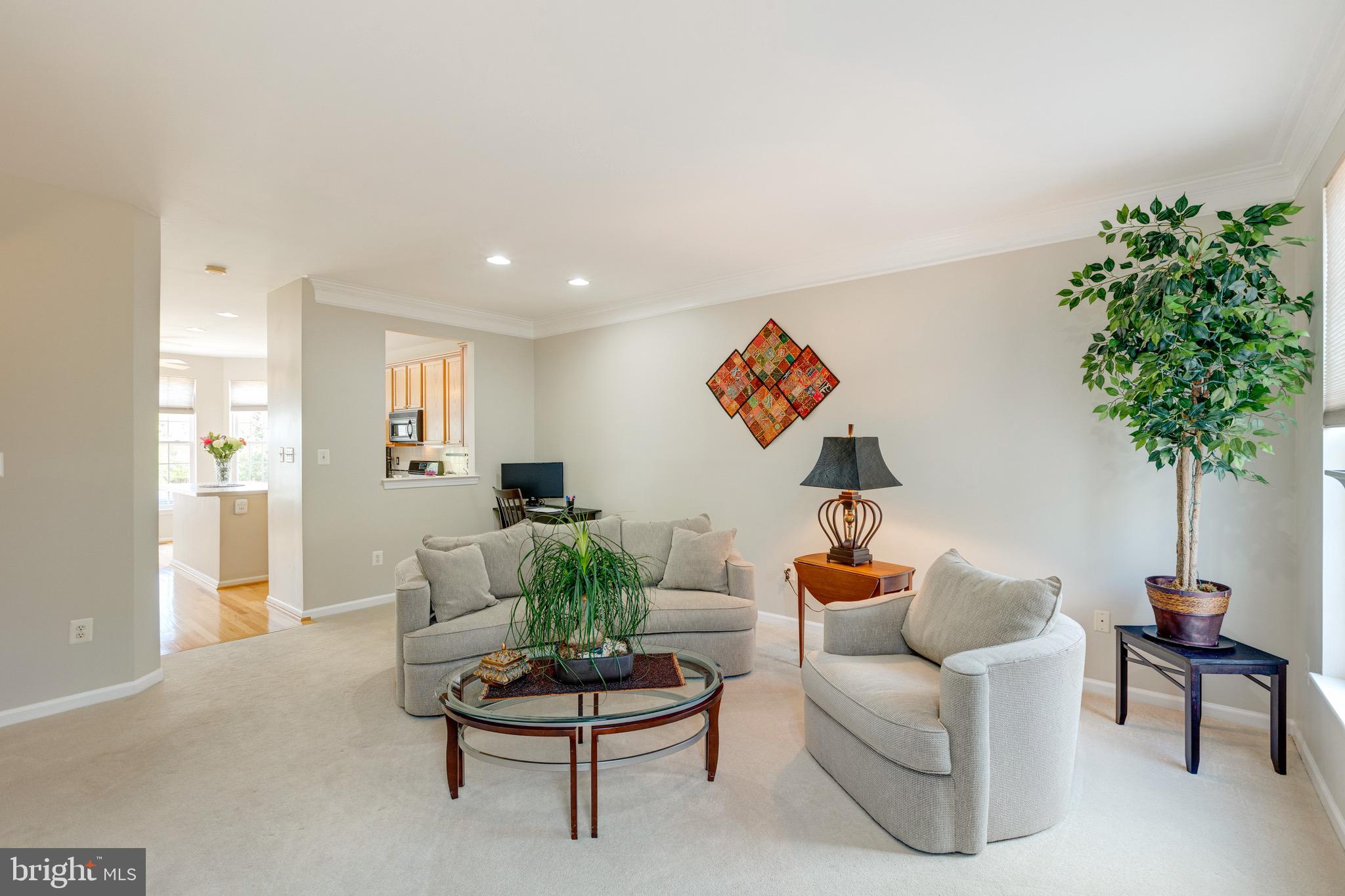 KINGSTOWNE - Residential