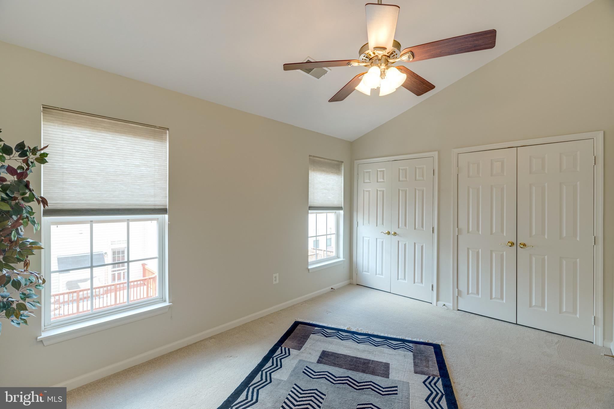 KINGSTOWNE - Residential