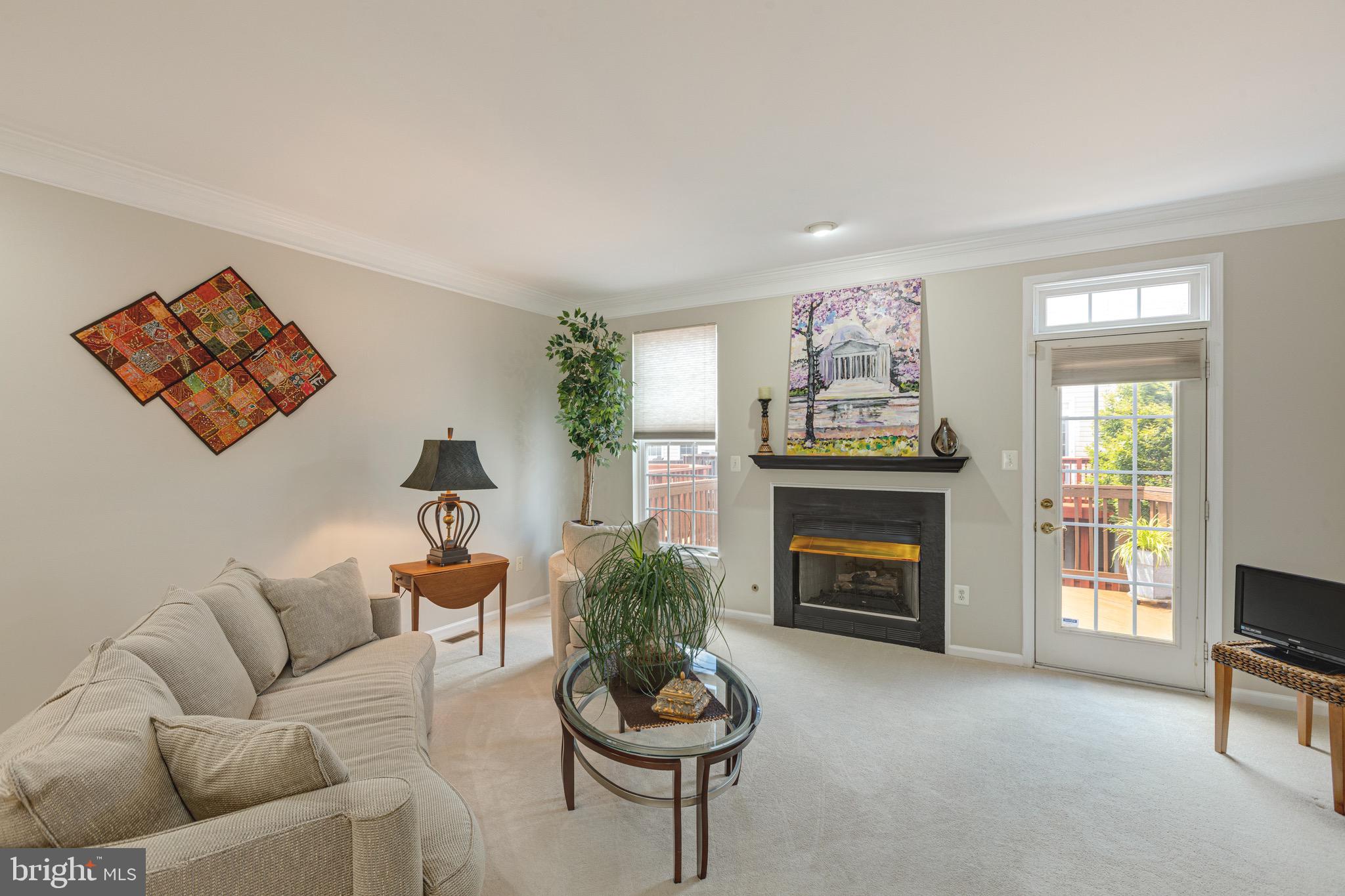 KINGSTOWNE - Residential