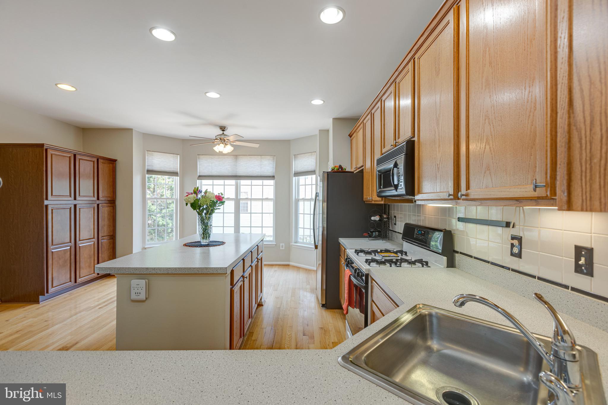 KINGSTOWNE - Residential