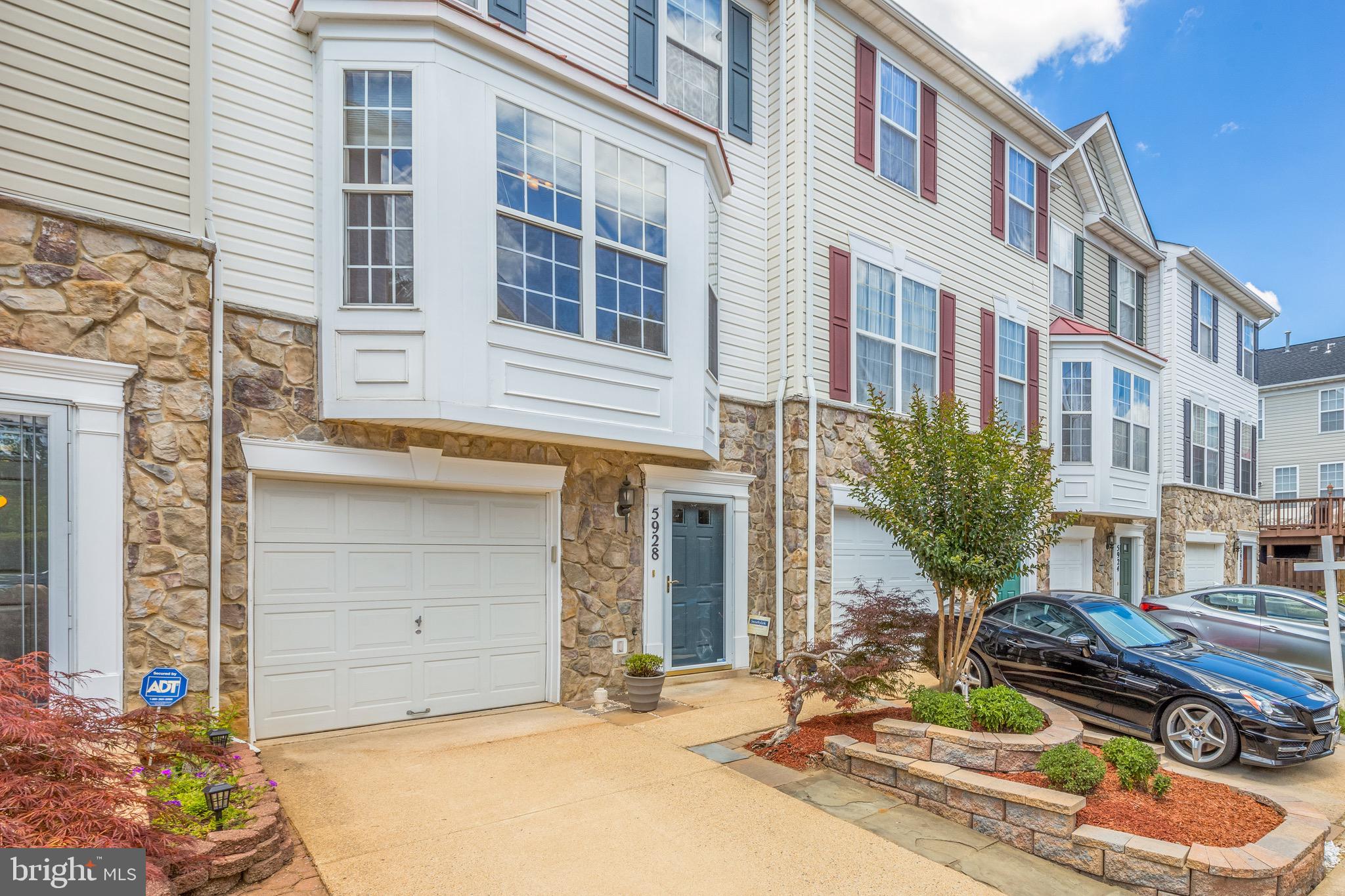 KINGSTOWNE - Residential