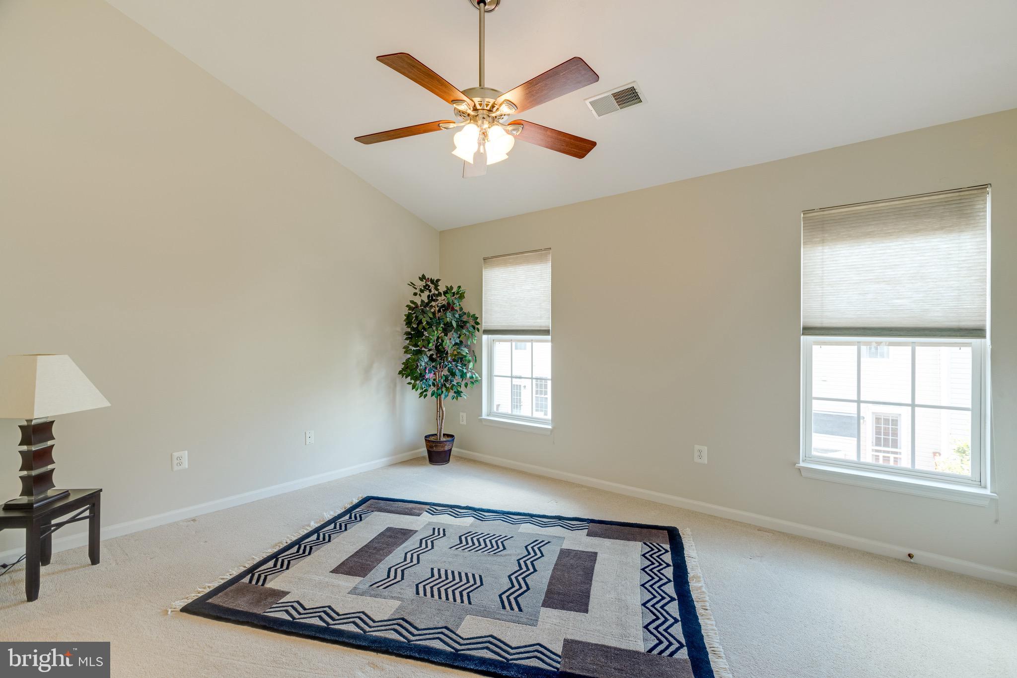 KINGSTOWNE - Residential