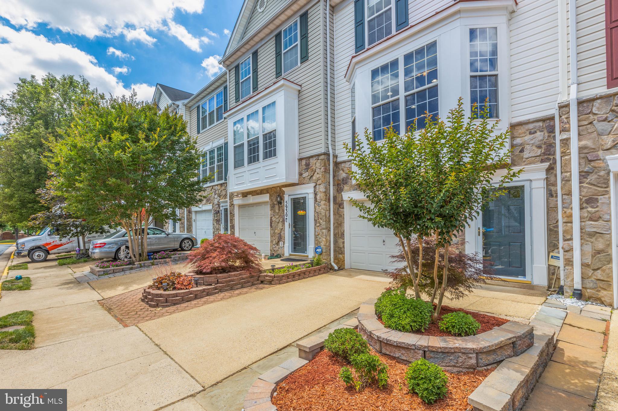 KINGSTOWNE - Residential