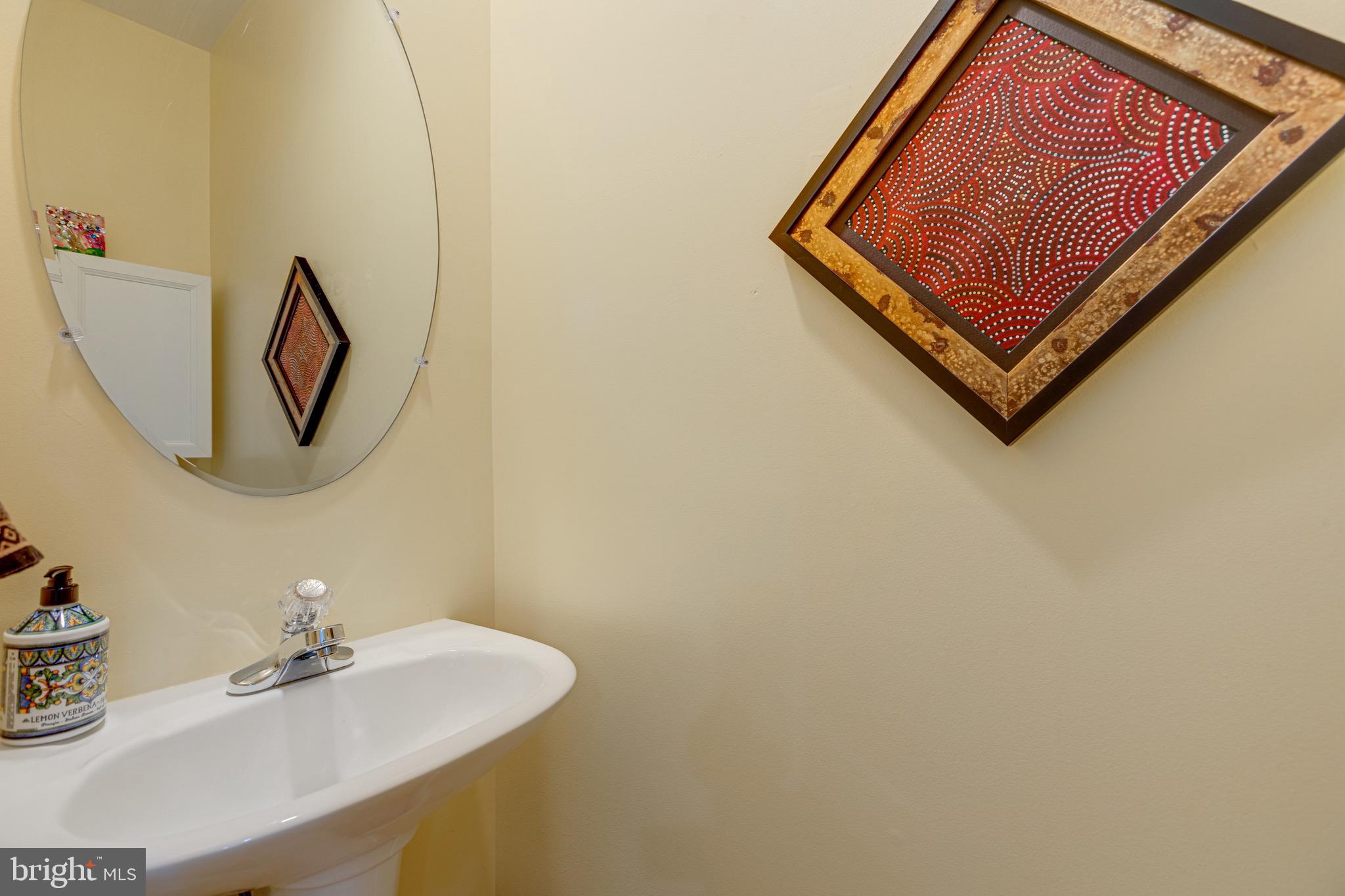 KINGSTOWNE - Residential