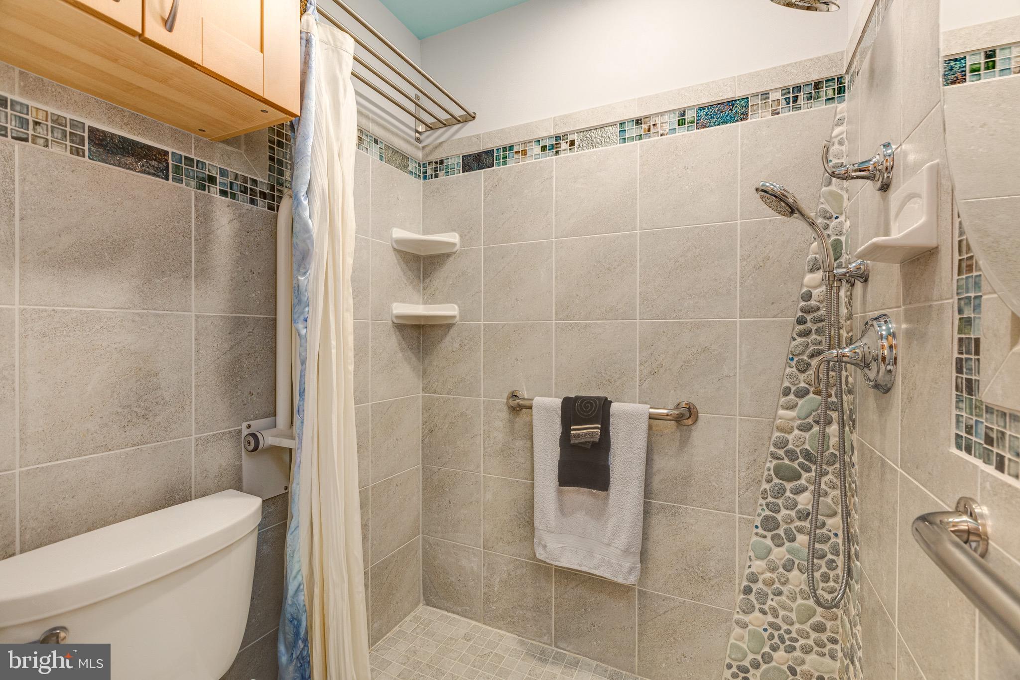 KINGSTOWNE - Residential