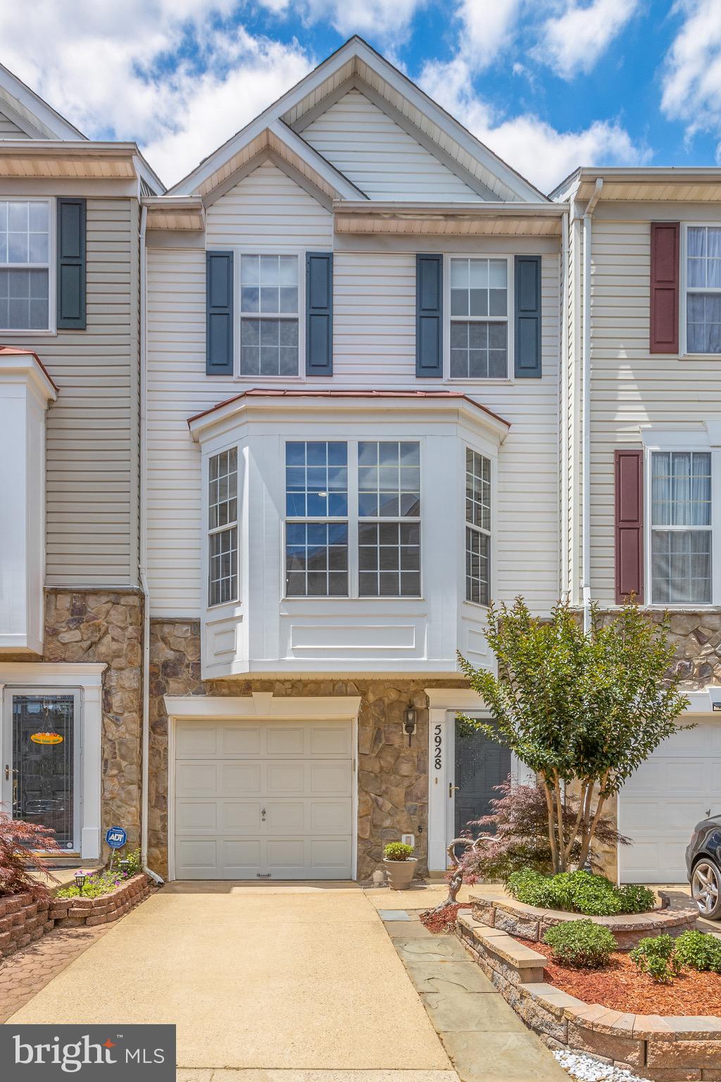 KINGSTOWNE - Residential