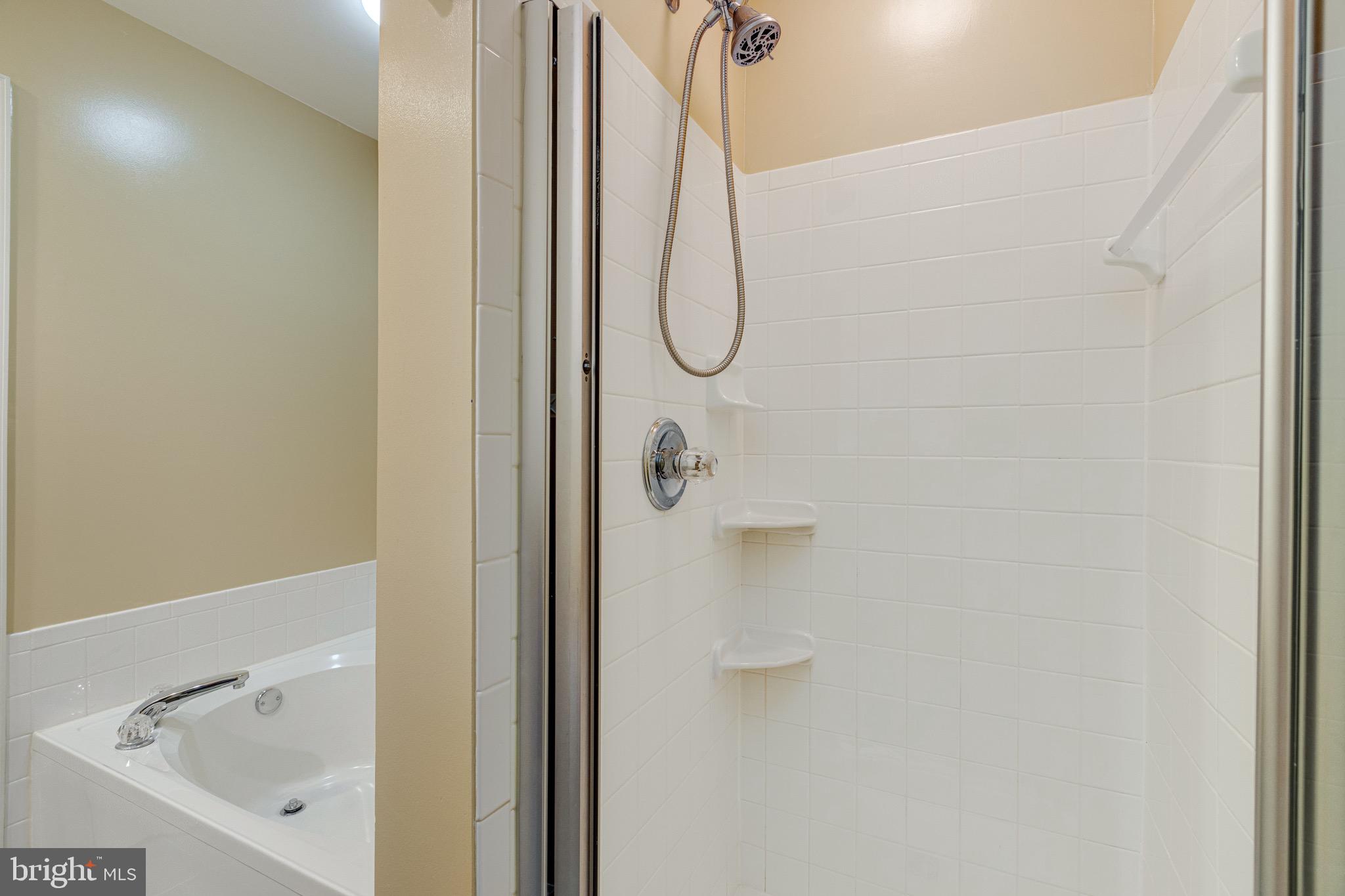 KINGSTOWNE - Residential