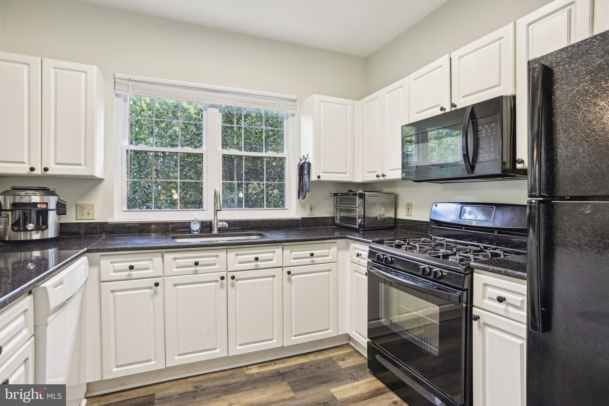 WORLDGATE CONDO - Residential