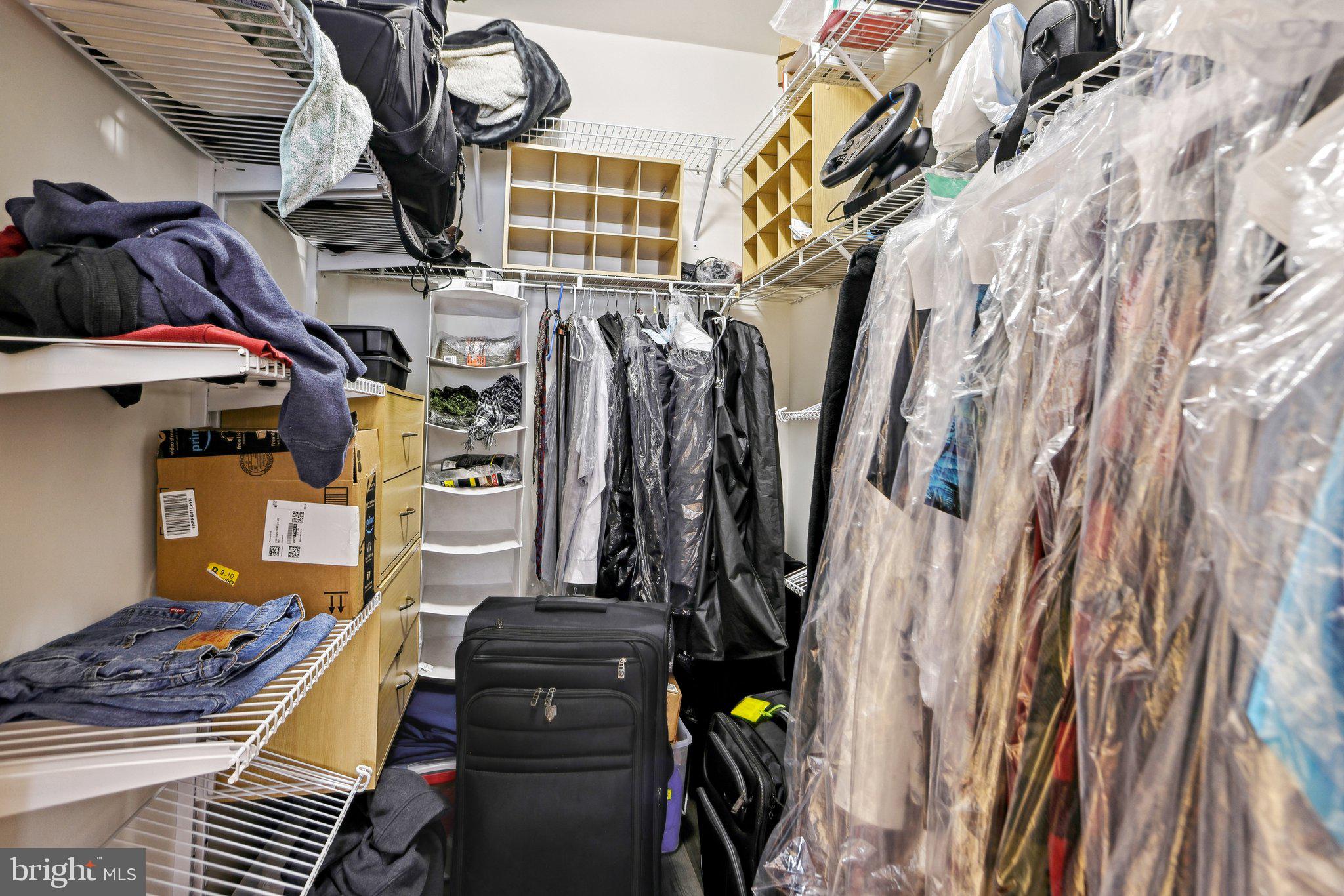 WORLDGATE CONDO - Residential