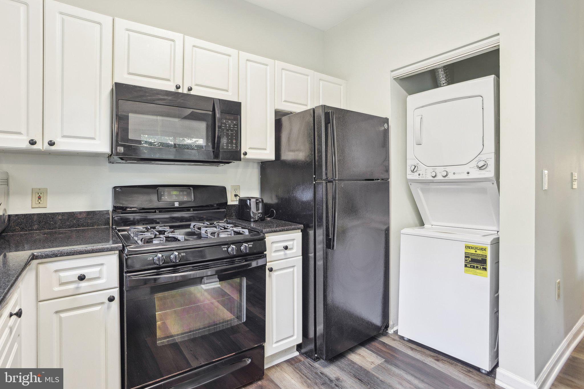 WORLDGATE CONDO - Residential