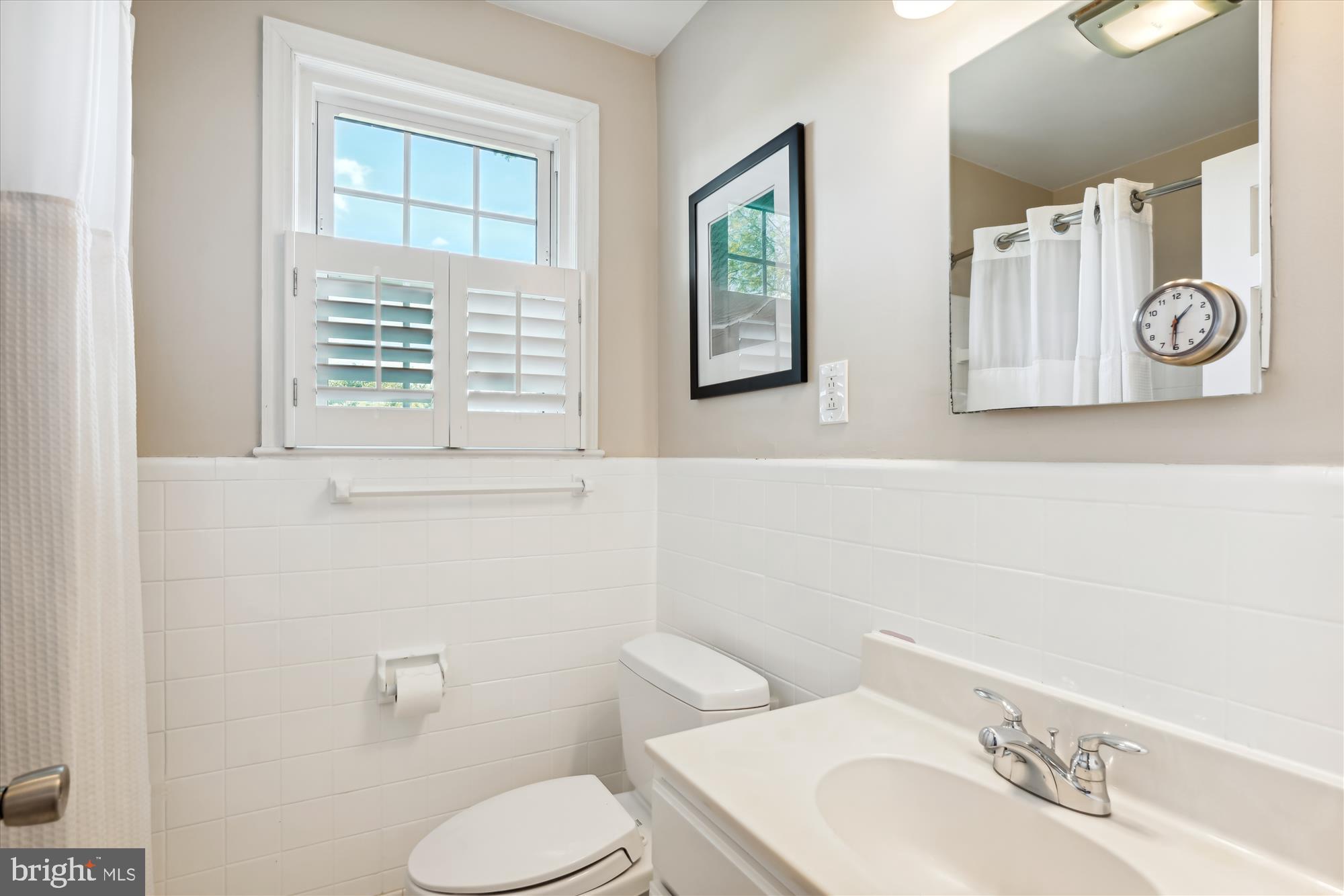 WOODSIDE PARK - Residential